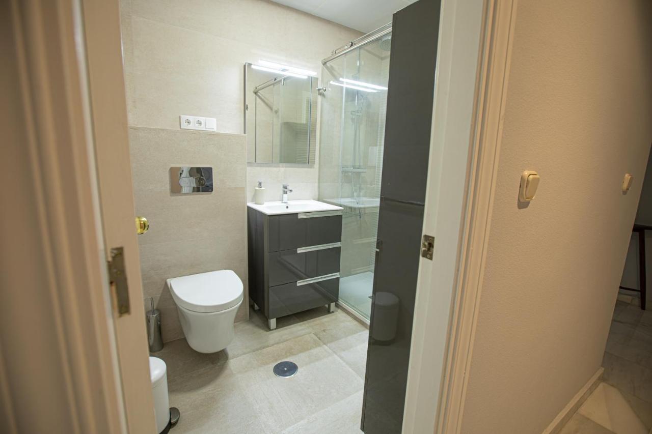 Piso Triana, *