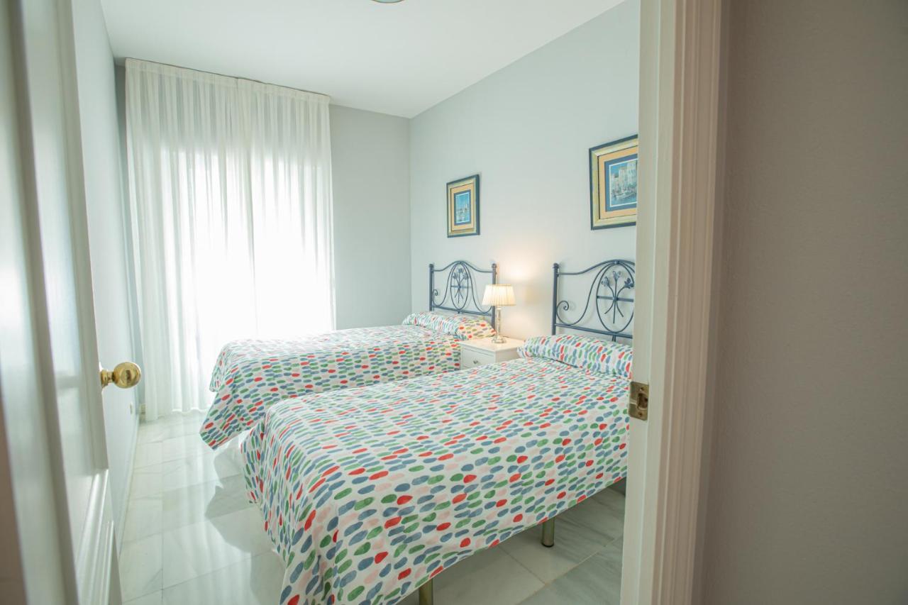 Piso Triana, Appartement *
