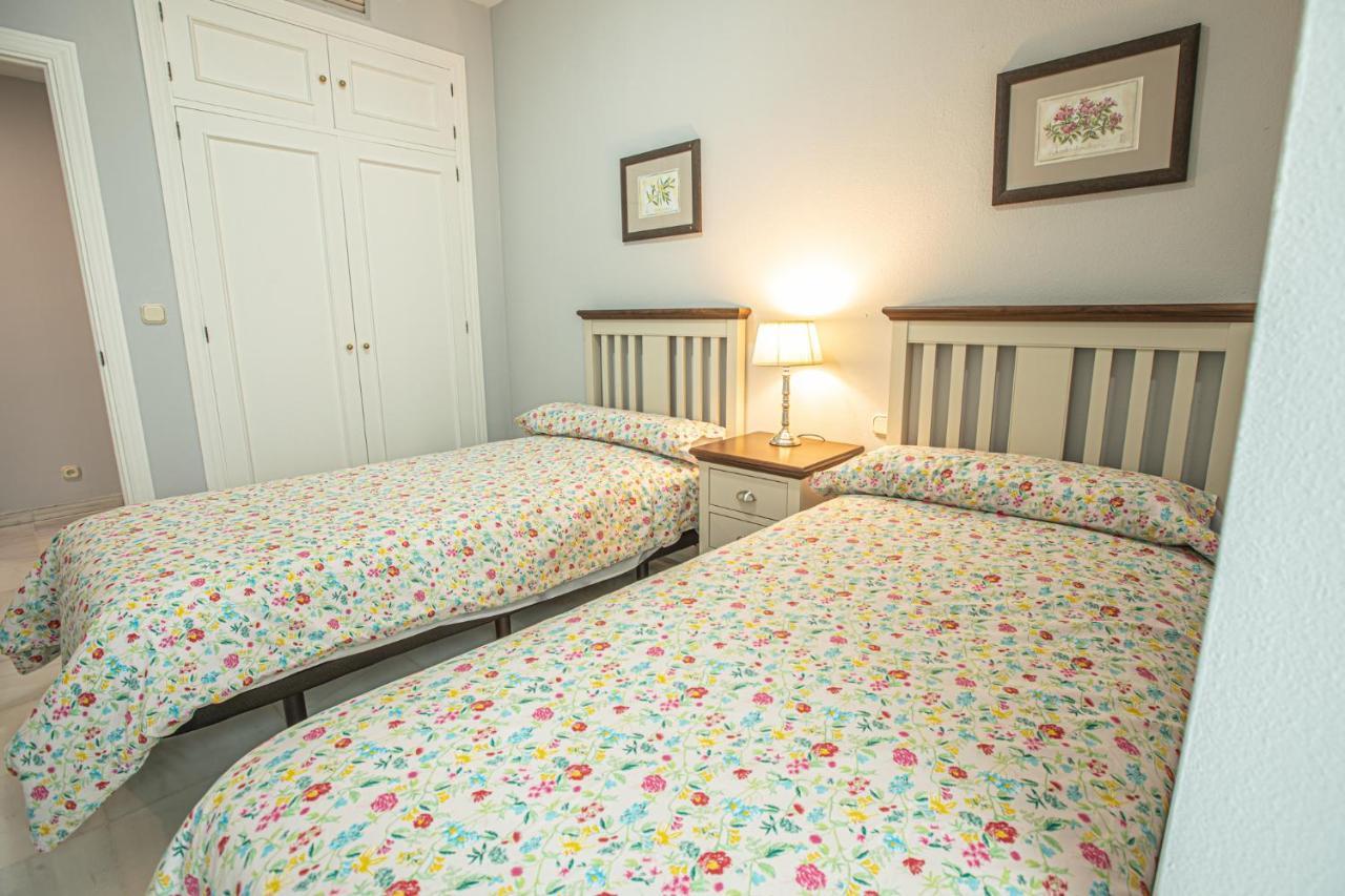 Piso Triana, Appartement *